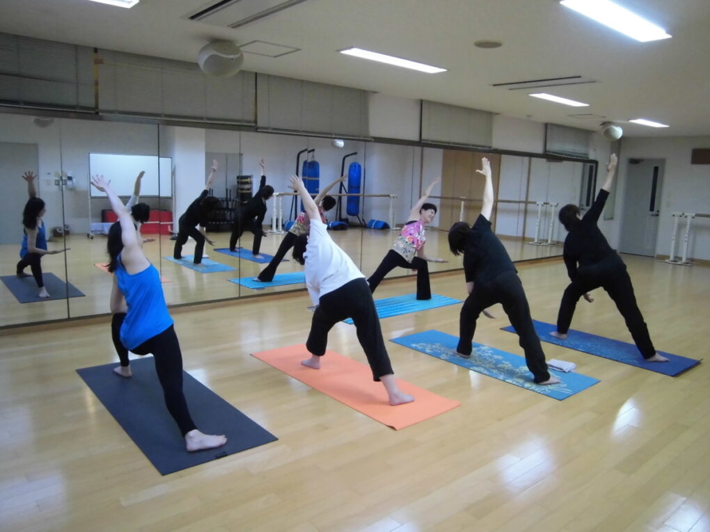 キレイになるヨガ